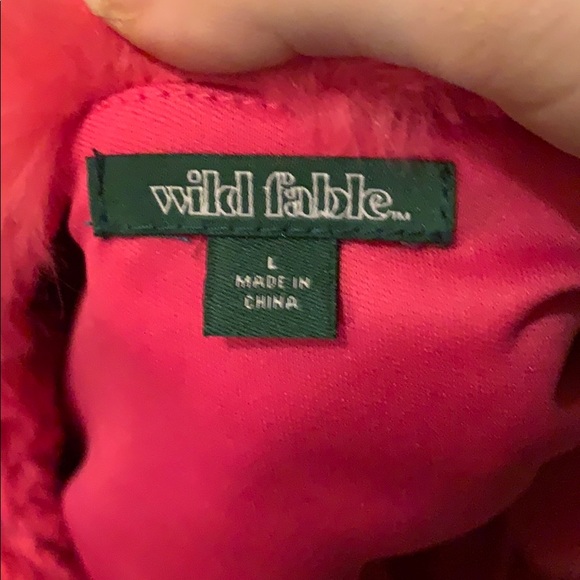 HOT PINK faux fur coat - Picture 3 of 3